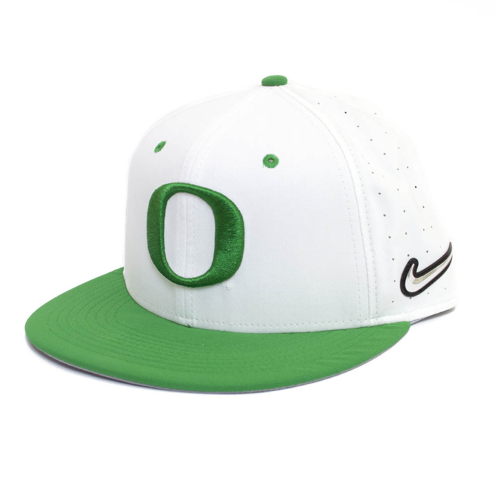 Onvergetelijk maak het plat Boodschapper White Nike AeroBill Flat Baseball Apple O Sized Hat