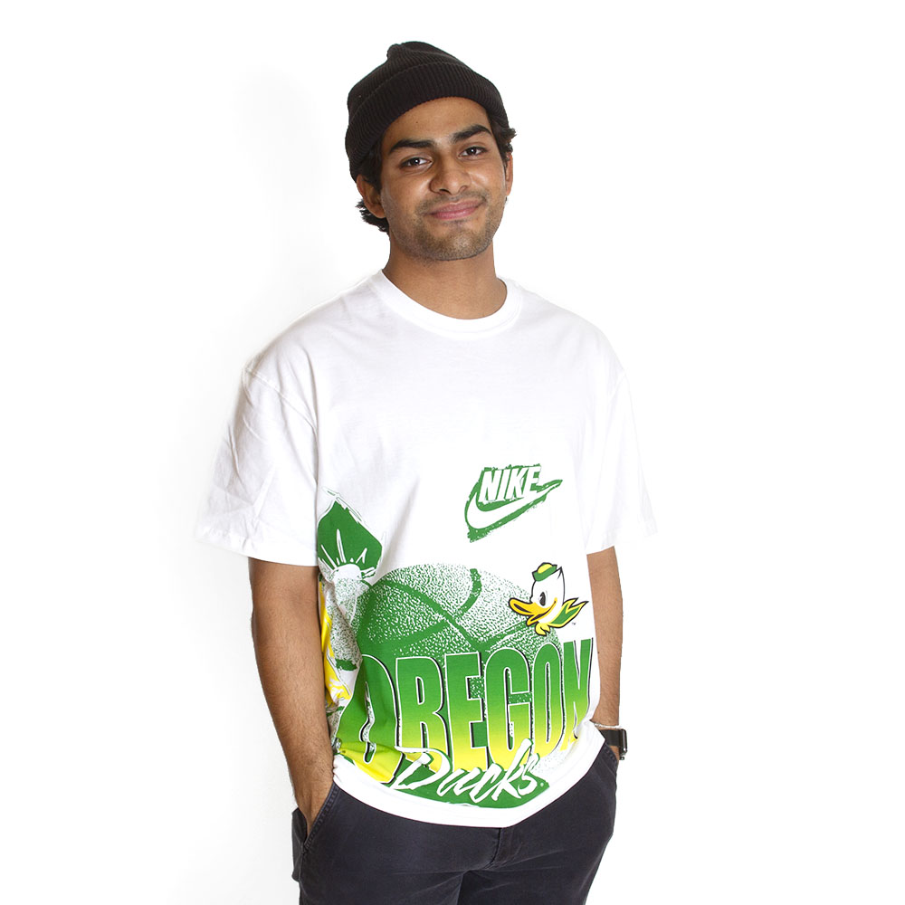 T-shirt white with green large logo