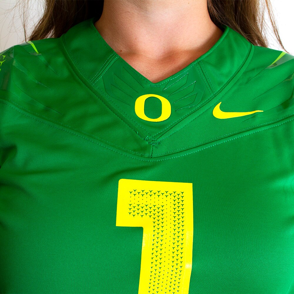 Women's Nike #1 Green Oregon Ducks Game Jersey Size: Medium